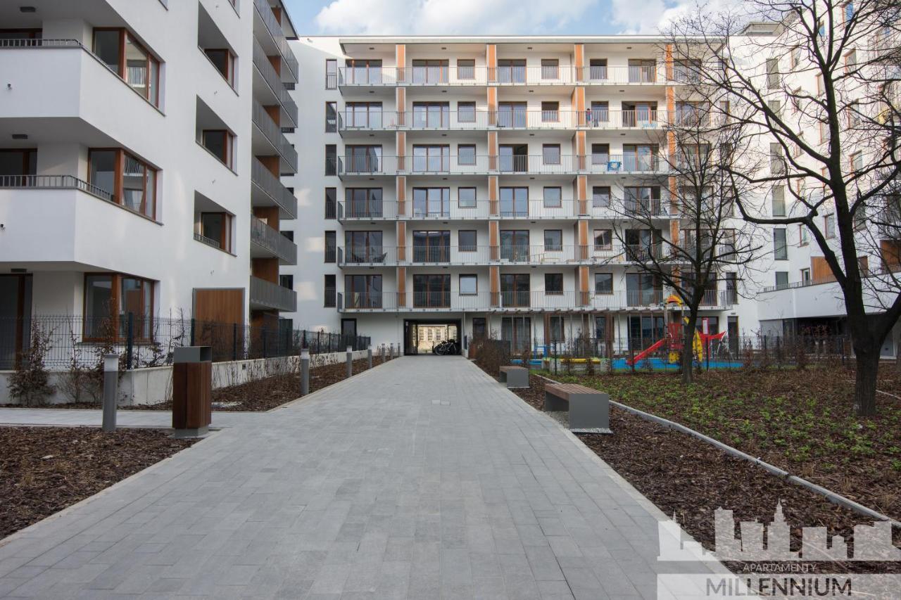 Millennium Awangarda Mint Apartment Varşovia Exterior foto