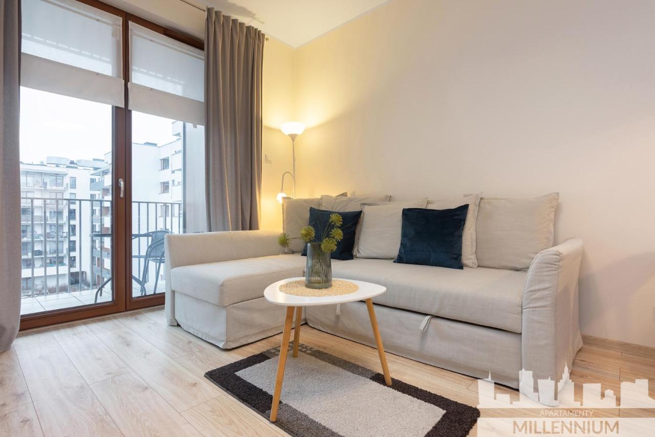 Millennium Awangarda Mint Apartment Varşovia Exterior foto